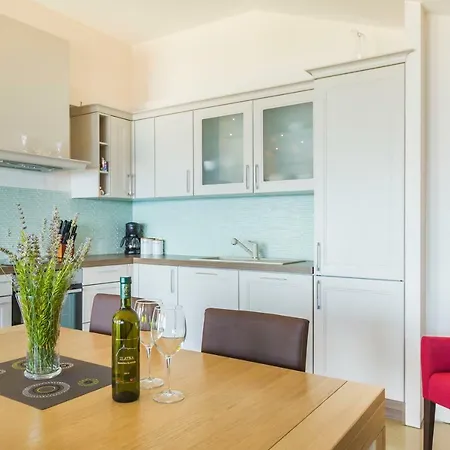 Villa Luxury Matea 2