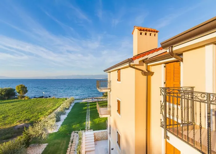 Willa Luxury Matea 2 *